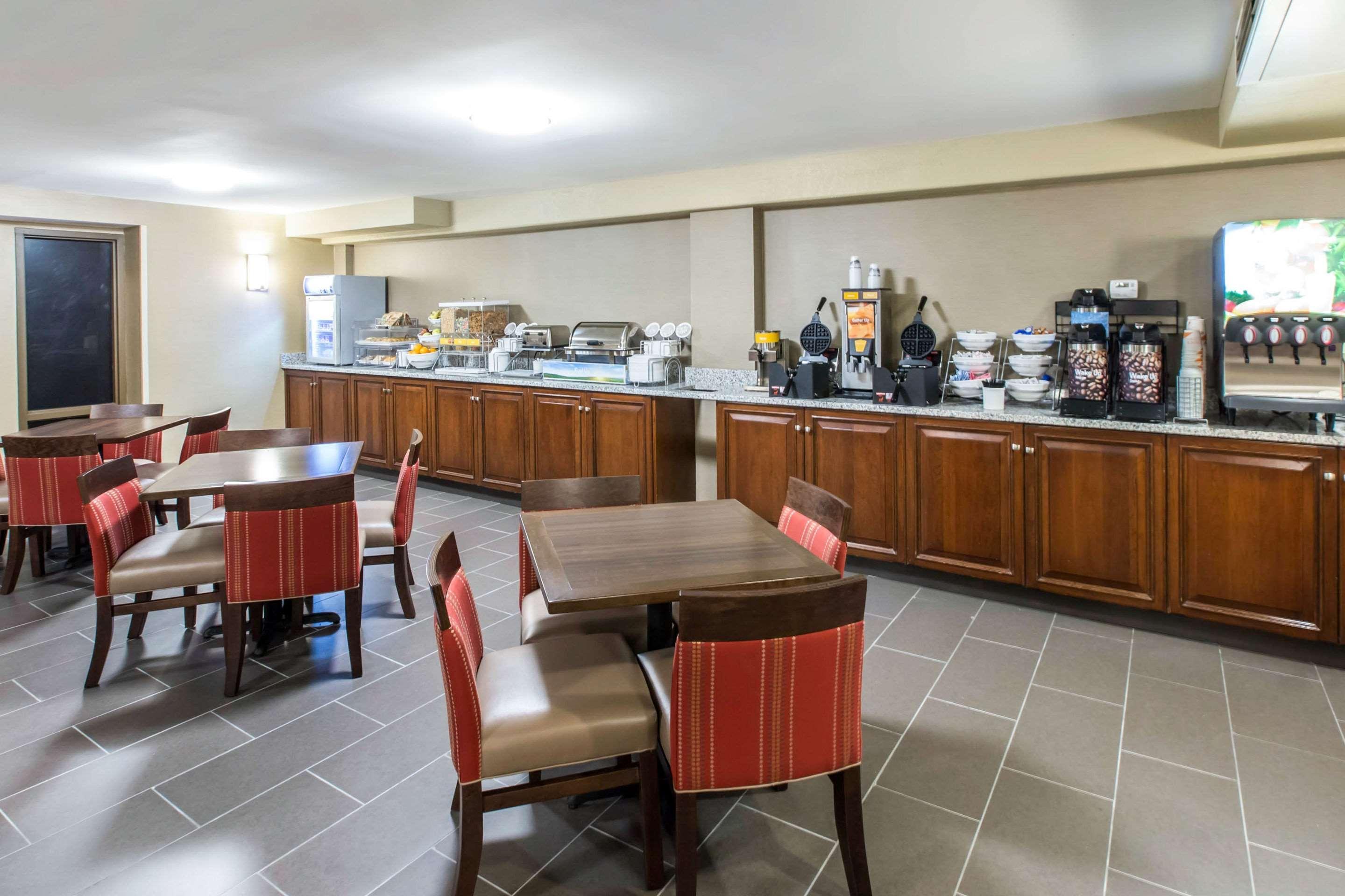 Comfort Inn & Suites Knoxville West Εξωτερικό φωτογραφία