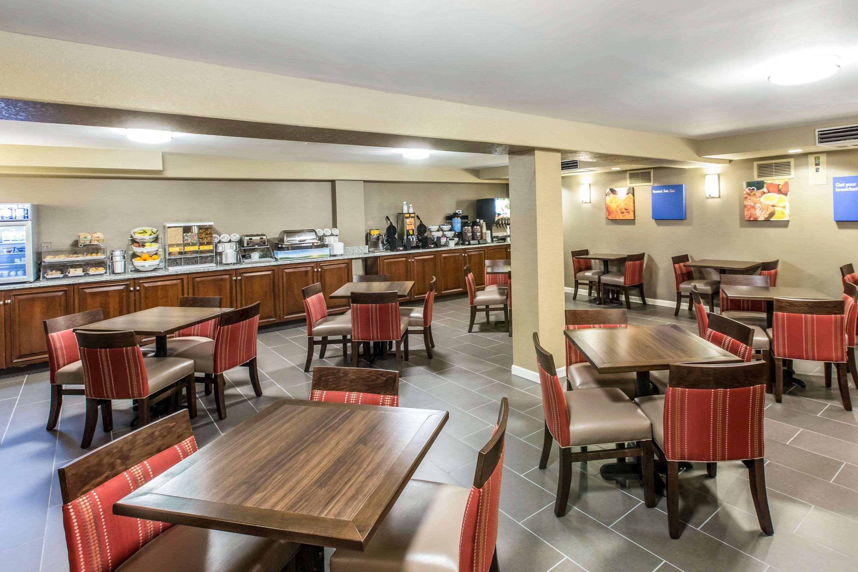 Comfort Inn & Suites Knoxville West Εξωτερικό φωτογραφία